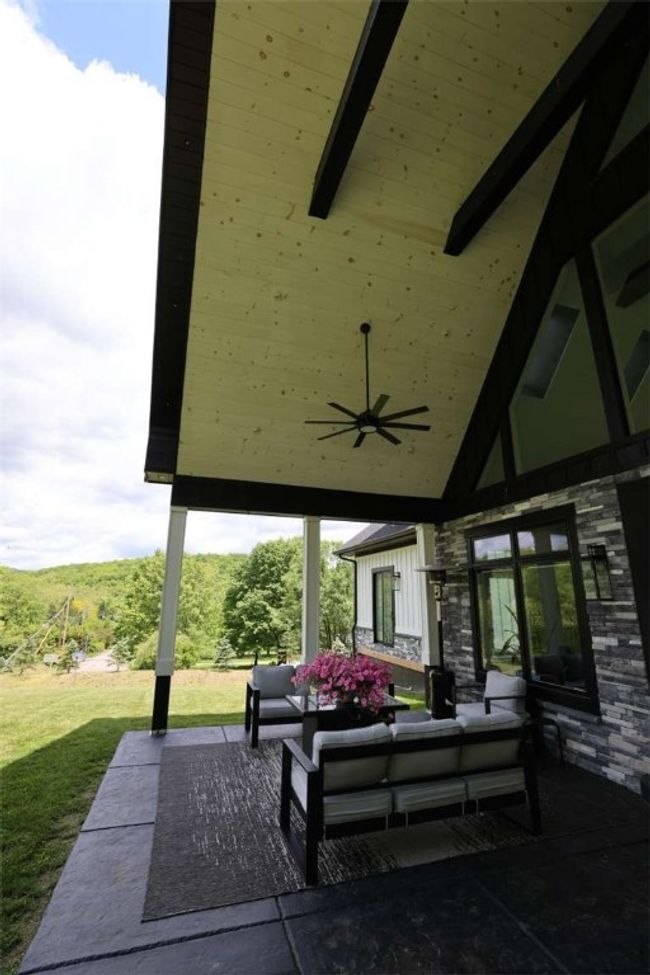 267 Reibold Rd, House other with 3 bedrooms, 3 bathrooms and null parking in Forward Twp - BUT PA | Image 18
