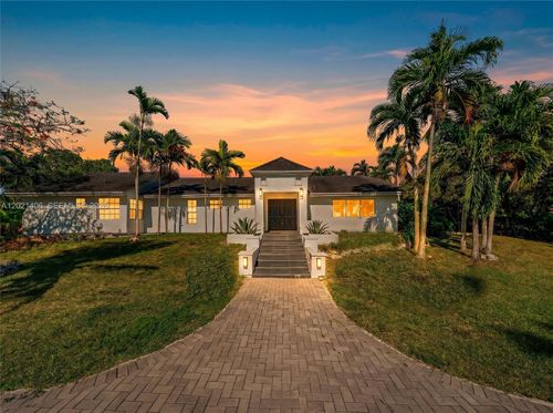 19601 Sw 187th Ave, Miami, FL, 33187 | Card Image