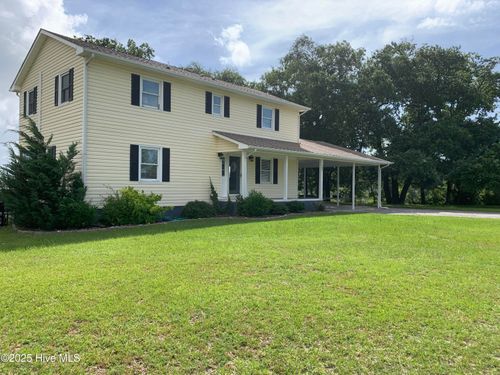 482 Vfw Rd, Cedar Point, NC, 28584-8092 | Card Image