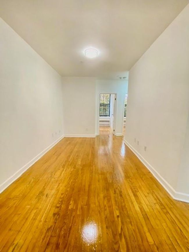 APT-2E - 525 W 134 Th St, Home with 3 bedrooms, 1 bathrooms and null parking in New York NY | Image 5