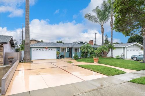 2136 W Clover Ave, Anaheim, CA, 92801-1615 | Card Image