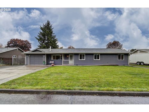 17 Ne 12th St, Battle Ground, WA, 98604-8178 | Card Image