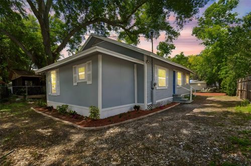 8008 N 12th St, TAMPA, FL, 33604-3222 | Card Image