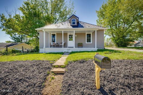 112 Melrose St, Bristol, TN, 37620-3847 | Card Image