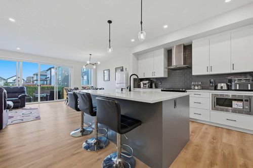 147 Magnolia Path Se, Calgary, AB, T3M3X6 | Card Image