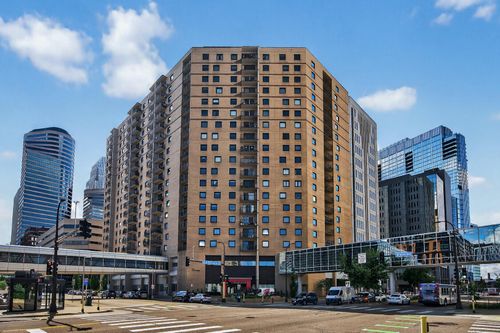 1613-121 Washington Avenue S, Minneapolis, MN, 55401 | Card Image