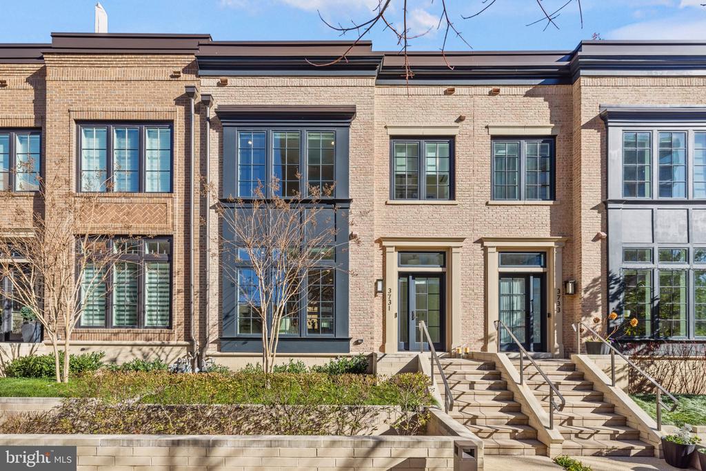 Chevy Chase Lake Dr, Chevy Chase, MD 20815