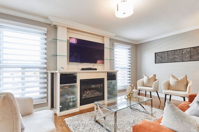 1945 Rosebank Rd, House other with 4 bedrooms, 3 bathrooms and 4 parking in Pickering ON | Image 15