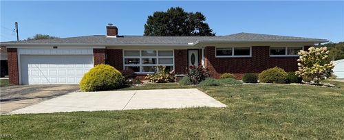 717 Mitchell Ave, Beverly, OH, 45715-8942 | Card Image