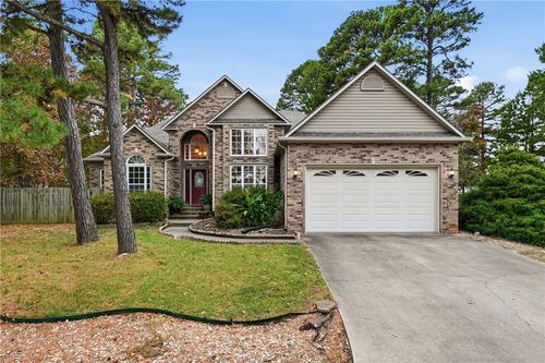 115 Holiday Island Dr, Holiday Island, AR, 72631-5222 | Card Image