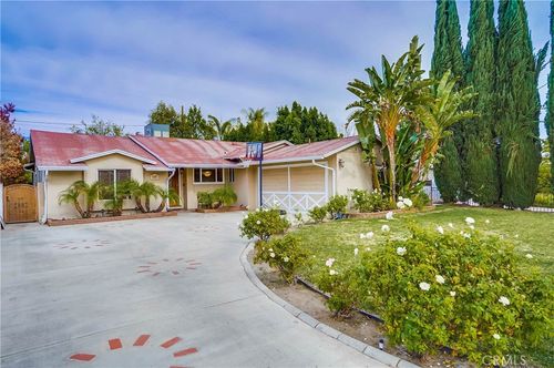 12415 Killion St, Valley Village, CA, 91607-2019 | Card Image