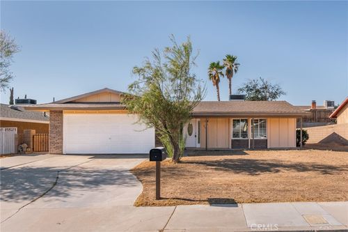 936 Windy Pass, Barstow, CA, 92311-5440 | Card Image