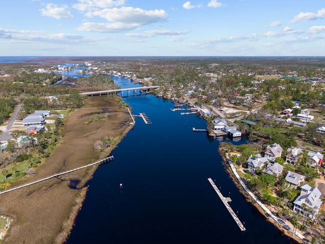 1208 Summer Pointe Ln Se, House other with 4 bedrooms, 3 bathrooms and null parking in Steinhatchee FL | Image 44