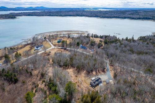 112 Raccoon Cove Road, Lamoine, ME, 04605 | Card Image