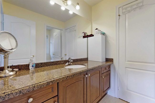 10 Gosling St, House other with 4 bedrooms, 5 bathrooms and 7 parking in Brampton ON | Image 39