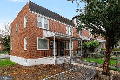 300 Denison St, BALTIMORE, MD, 21229-3018 | Card Image
