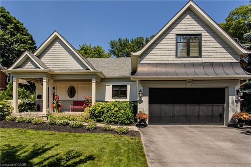 427 Smith Ave, Burlington, ON, L7R2T9 | Card Image