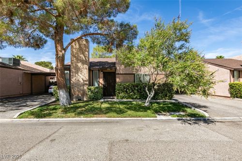 1816 Discus Dr, Las Vegas, NV, 89108-2740 | Card Image