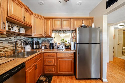 apt-208-551 Nw 76th Ter, Margate, FL, 33063-7422 | Card Image