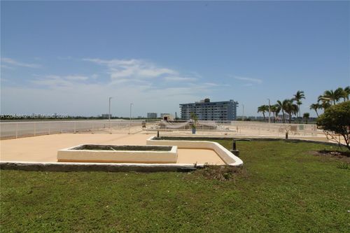 412-13499 Biscayne Blvd, North Miami, FL, 33181-2026 | Card Image