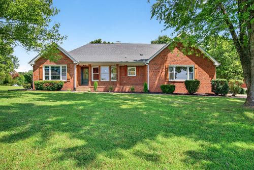 1005 Chateau Dr, Lebanon, TN, 37087-7490 | Card Image