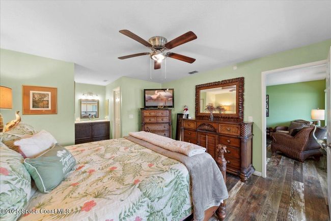 809 - 201 Saint Lucie Ln, Condo with 2 bedrooms, 2 bathrooms and null parking in Cocoa Beach FL | Image 18