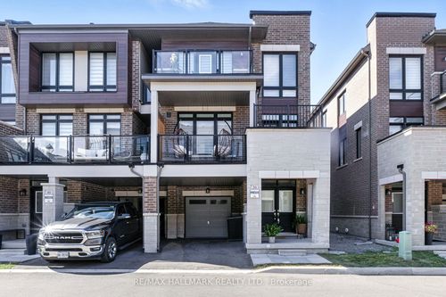 36 Elsinore St, Kleinburg, ON, L4H5G2 | Card Image