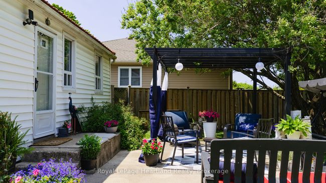 305 Mary St, House other with 3 bedrooms, 1 bathrooms and 4 parking in Goderich ON | Image 27