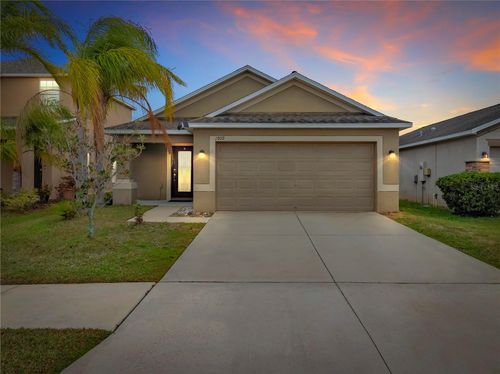 1909 Hawks View Dr, Ruskin, FL, 33570-8010 | Card Image