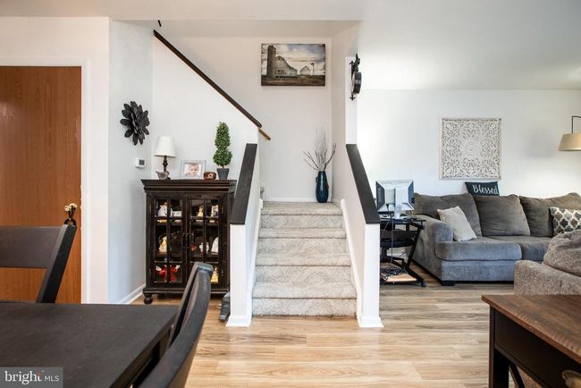 7 Raintree Dr, Townhouse with 2 bedrooms, 2 bathrooms and null parking in Hamilton NJ | Image 9