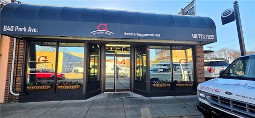 840 Park Ave, Cranston, RI, 02910-2026 | Card Image