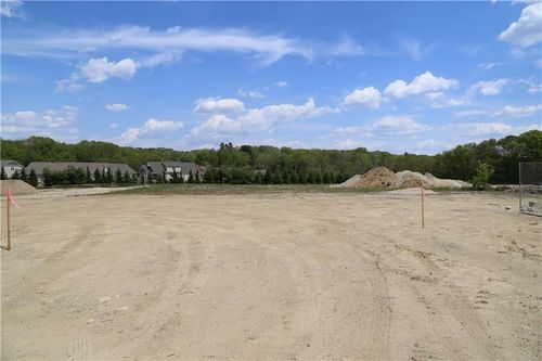 61 Harris Rd, Smithfield, RI, 02917-1908 | Card Image