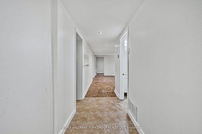 LOWER - 103 Micmac Cres, House attached with 2 bedrooms, 1 bathrooms and 1 parking in North York ON | Image 4
