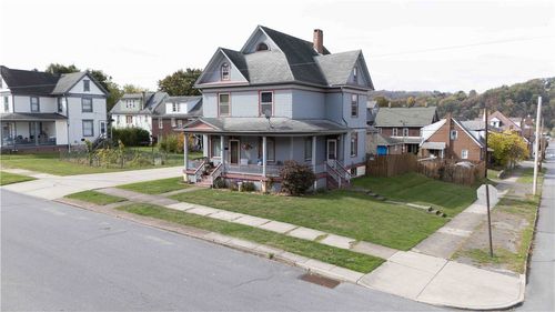 705 Cypress Ave, Johnstown, PA, 15902-2865 | Card Image