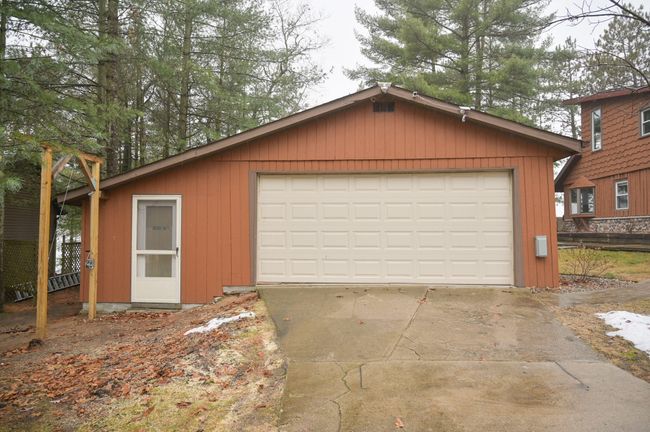 Garage | Image 56