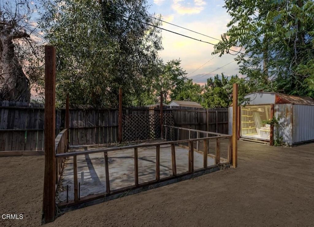 Residential in Granada Hills 3