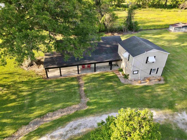 12436 Balis St, House other with 5 bedrooms, 2 bathrooms and 4 parking in Port Allen LA | Image 18