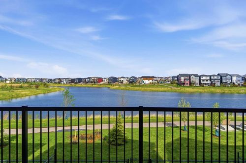 264 Mallard Grove Se, Calgary, AB, T3S0M8 | Card Image