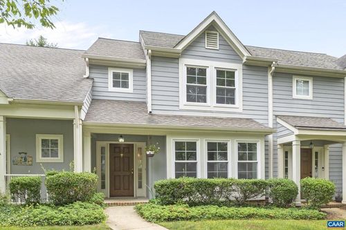 3243 Gateway Cir, CHARLOTTESVILLE, VA, 22911-7477 | Card Image