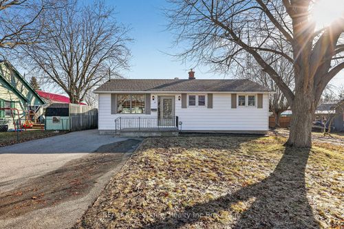 26 Ontario St, Tillsonburg, ON, N4G2V6 | Card Image