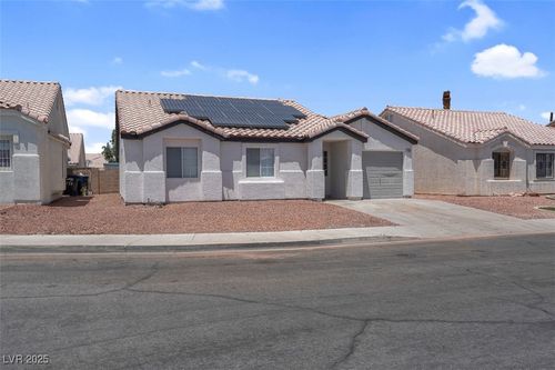 2832 Sing Song Way, Las Vegas, NV, 89106-1338 | Card Image