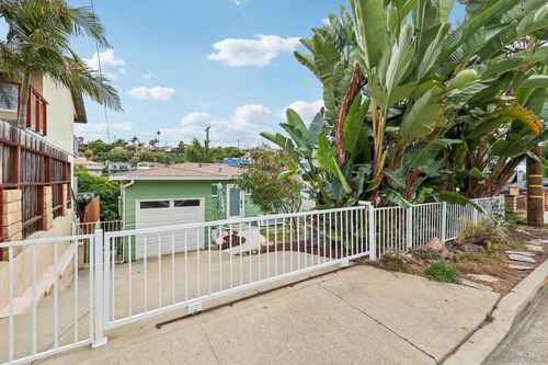 3542 Wawona Dr, San Diego, CA, 92106-1701 | Card Image