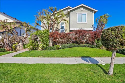 3961 Green Ave, Los Alamitos, CA, 90720-3307 | Card Image