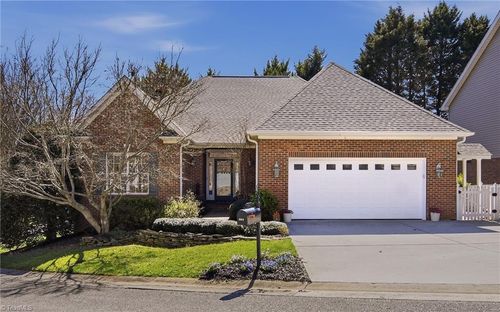 209 Brooks Landing Dr, Winston Salem, NC, 27106-4362 | Card Image