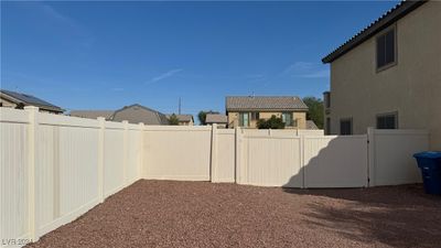 5624 Hannah Gordon Court, House other with 3 bedrooms, 2 bathrooms and null parking in North Las Vegas NV | Image 2