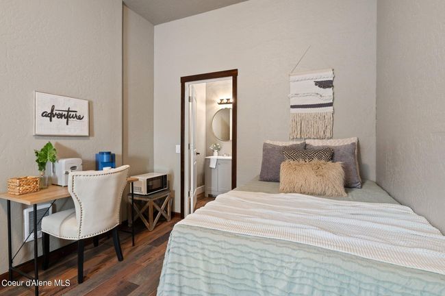 702 Glacier Loop, House other with 2 bedrooms, 3 bathrooms and null parking in Bayview ID | Image 41