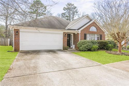 4909 Truitt Ln, Decatur, GA, 30035-4325 | Card Image