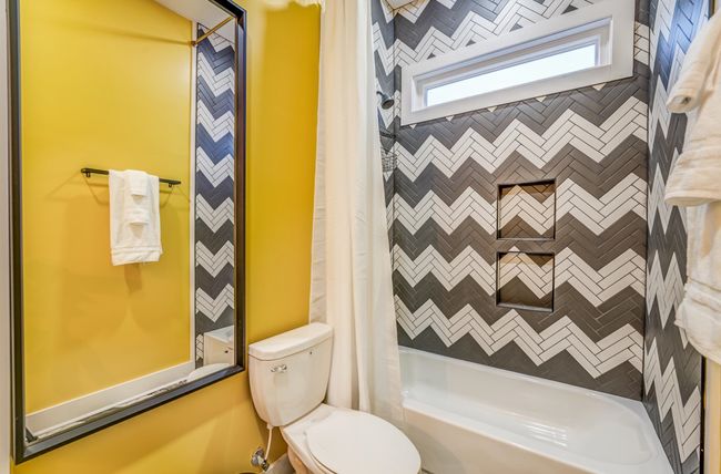 2283 Young Ave, House other with 6 bedrooms, 4 bathrooms and null parking in Memphis TN | Image 17