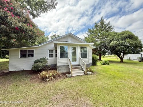 617 Johnson Church Rd, Warsaw, NC, 28398-8776 | Card Image