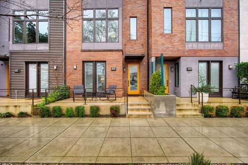 1606 20th Street, Sacramento, CA, 95811 | Card Image